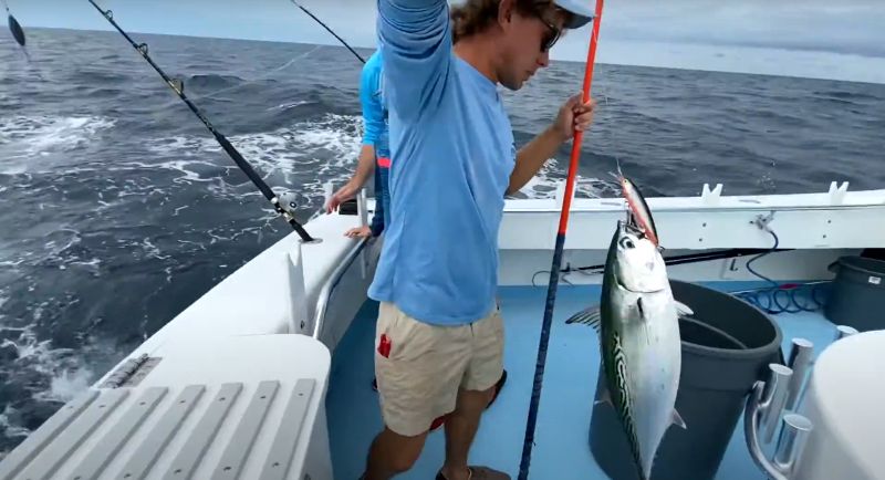 https://www.charterfishingdestin.com/wp-content/uploads/world-record-fish-3.jpg